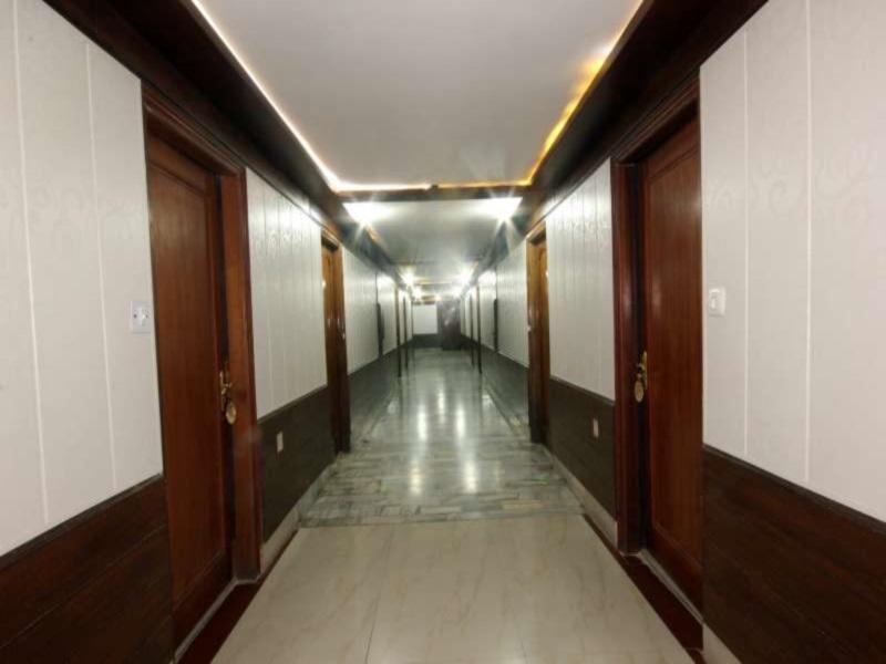 Hotel Natraj Manali Dharamshala Buitenkant foto